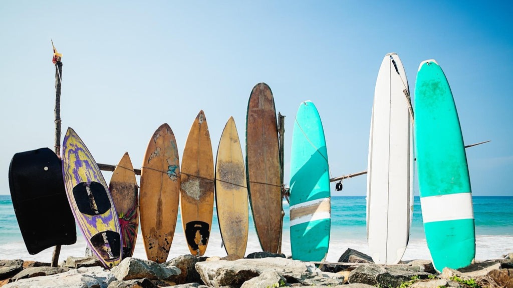 How many kg is a surfboard