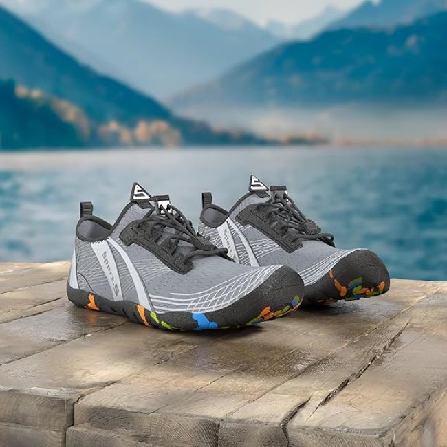 WateLves quick-dry aqua water shoes for men and women, suitable for beach, swimming, yoga, and water aerobics